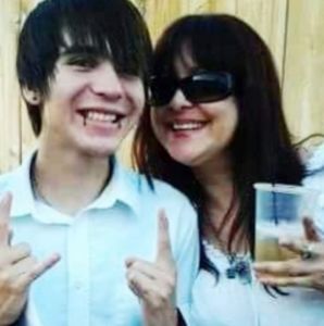 Meet your Posher, Sandra